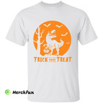 Funny Dinosaur Bats Trick Or Treat Halloween T-Shirt