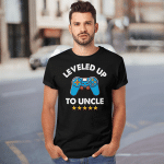 Leveled Up To Uncle 2023 Funny Soon To Be Uncle 2023 T-Shirt