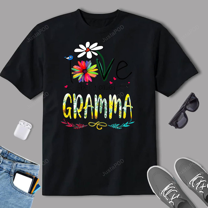 Womens I Love Being Called Gramma – Sunflower Funny Mothers Day Gift T-Shirt