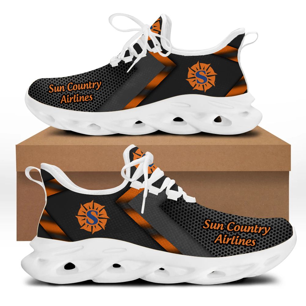 Sun Country Airlines Clunky Max Soul shoes2