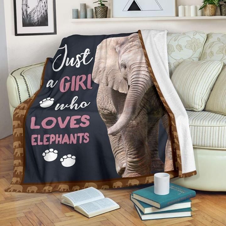 Just A Girl Who Loves Elephants Fleece Blanket