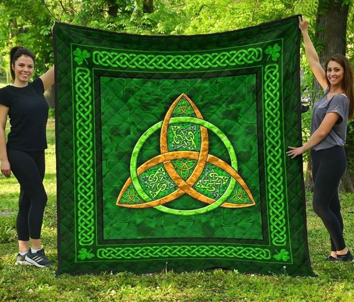 Irish St Patrick's Day 2021 Green Quilt