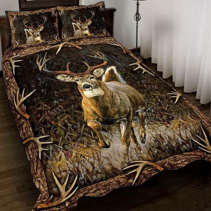 Deer Hunting 3D Printed Quilt Set