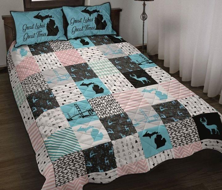 Great Lakes Great Times Michigan Quilt Set