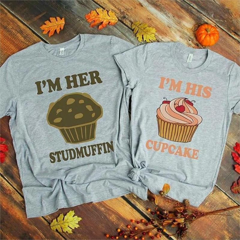 Couple Tshirt I'm Her Studmuffin I'm His Cupcake PAN2TS0103