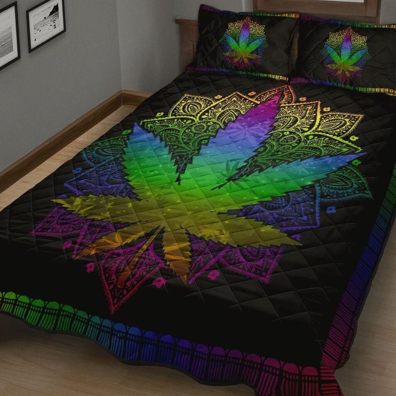 Hippie Colorful Bohemian Weed Quilt Set
