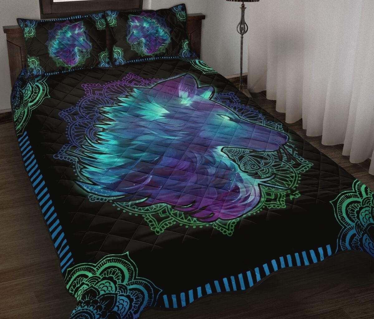 Colorful Wolf Quilt Set
