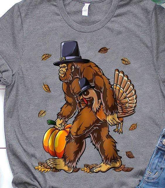 Bigfoot Turkey Thanksgiving T-Shirt