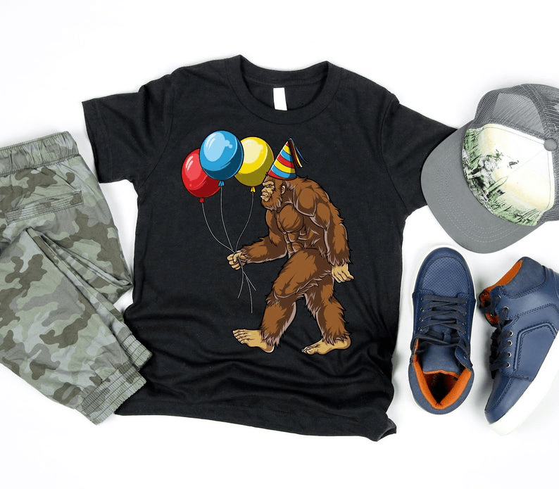Bigfoot With Balloon Funny Shirt