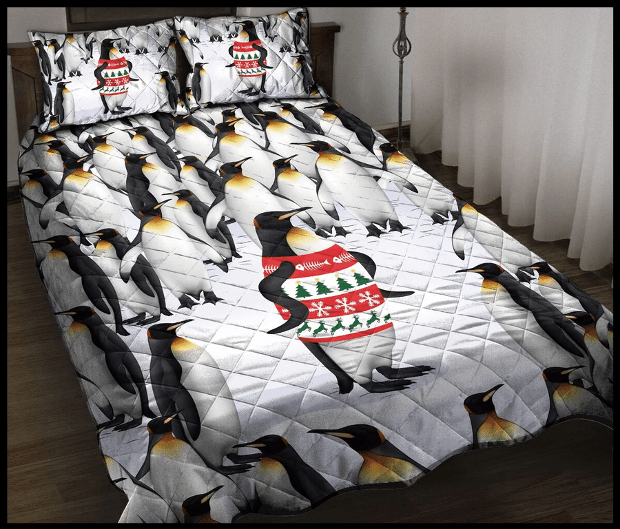 Merry Christmas Penguin Quilt Set Quilt Set
