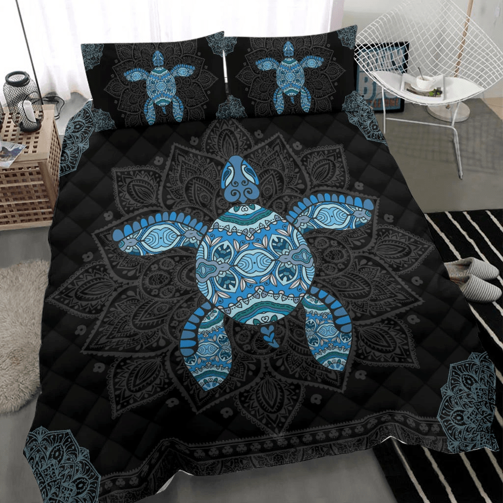 Blue Turtle Mandala Quilt Set
