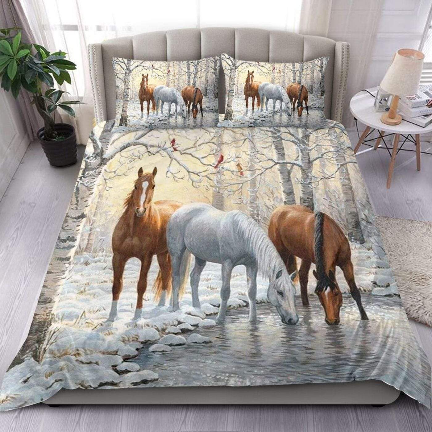 Beautiful Horse With Cardinal In The Winter Duvet Cover Bedding Set