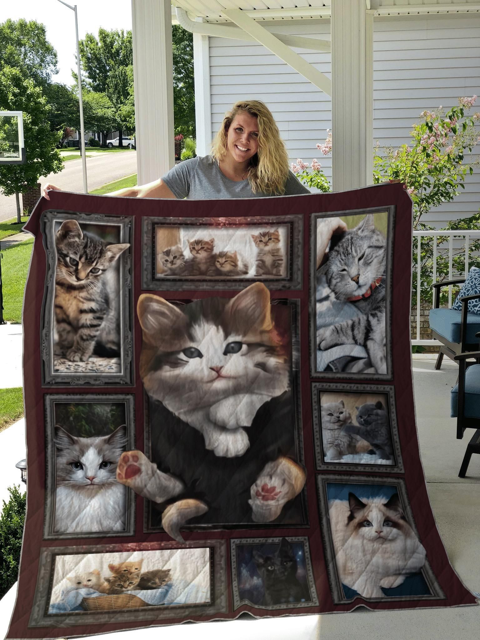 Cute Huge Cat Printed Quilt