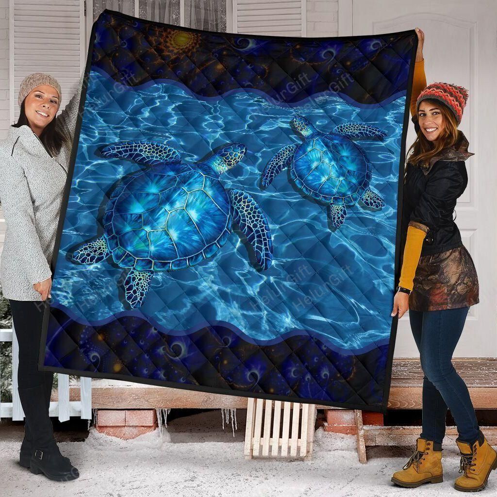 Turtle And Ocean Quilt