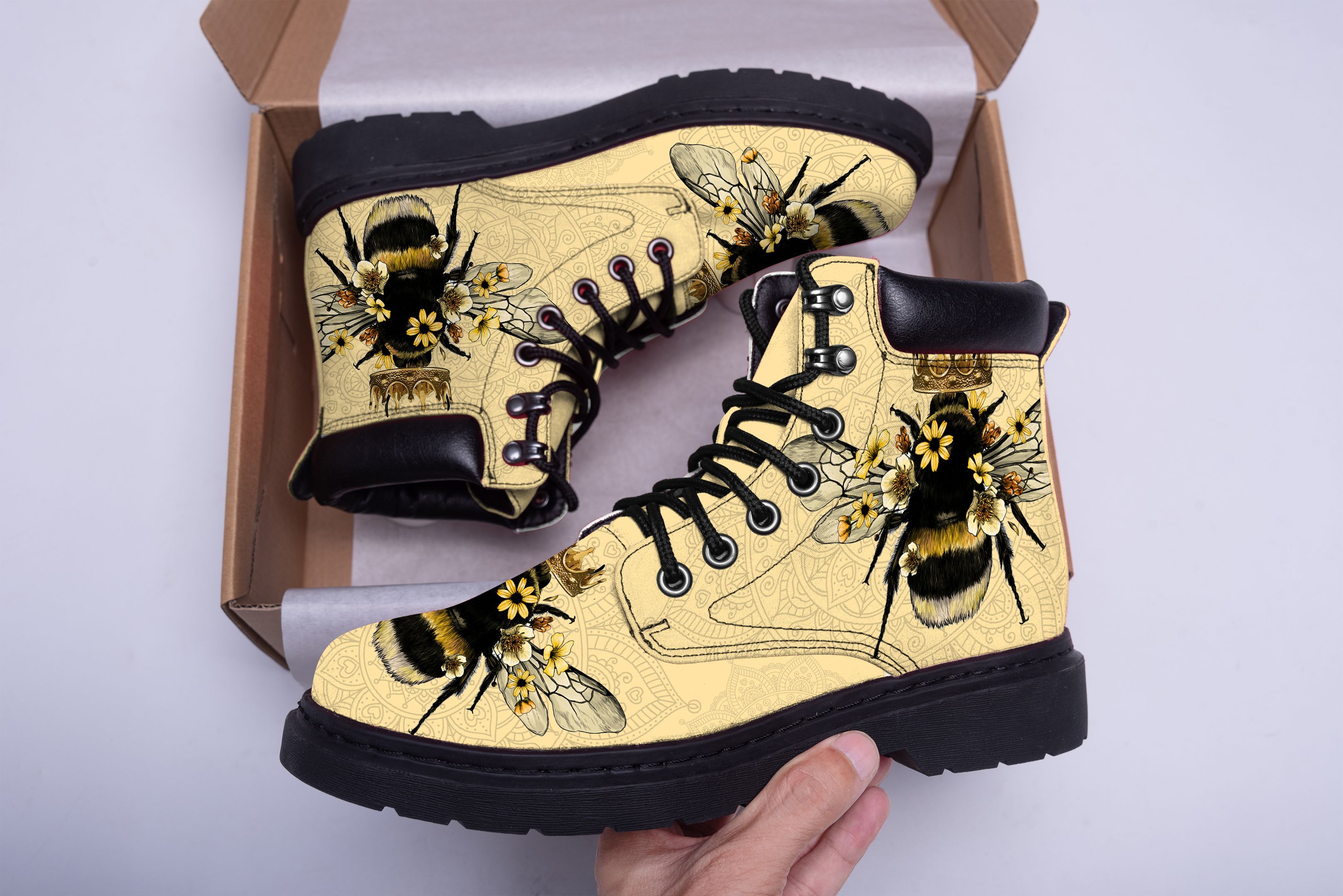 Bee Mandala Classic Boot Shoes PANCBO0005