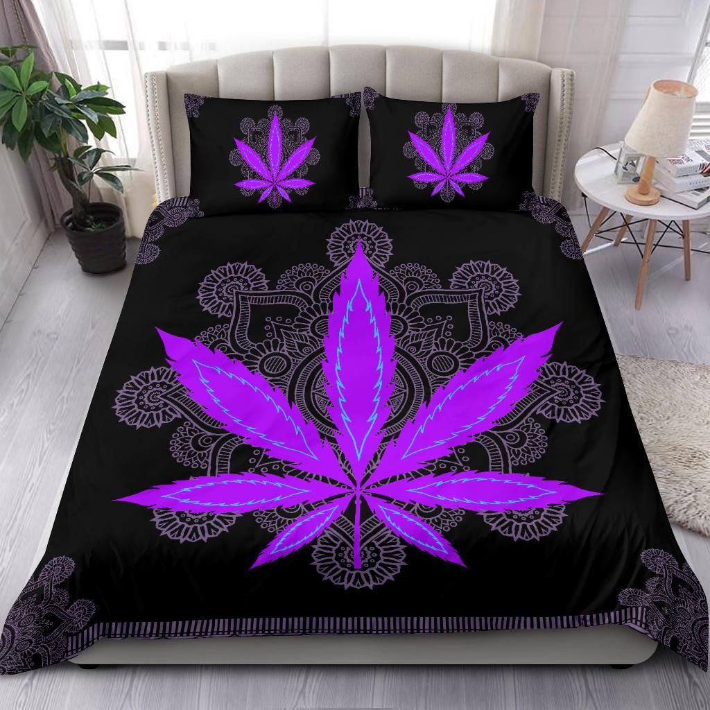 Purple Weed Pattern Bedding Set