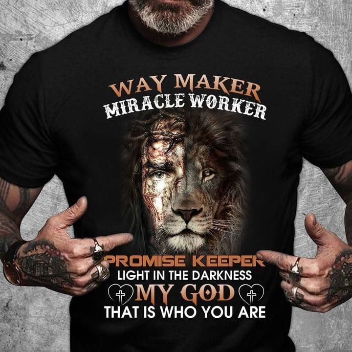 Jesus Christian Lion Cross T-shirt Way Maker Miracle Worker