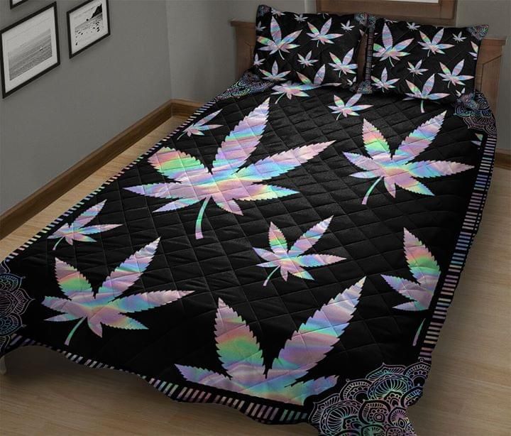 Cannabis Mandala Quilt Set