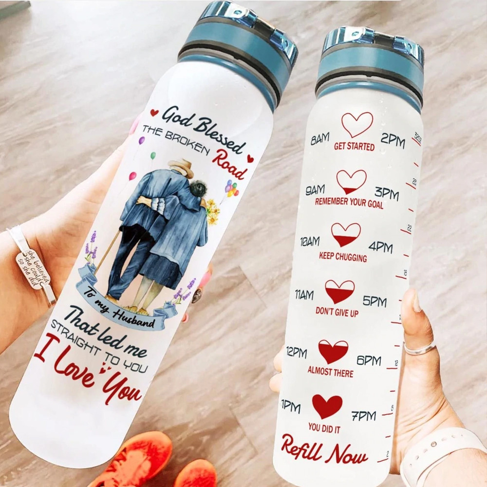 Couple Love Water Tracker Bottle