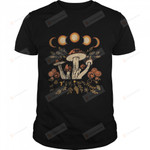 Goblincore Mushroom Foraging Alt Aesthetic Vintage Witchy T-Shirt