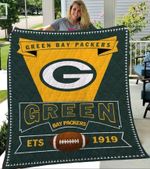 Green Bay Packers Logo Premium Quilt