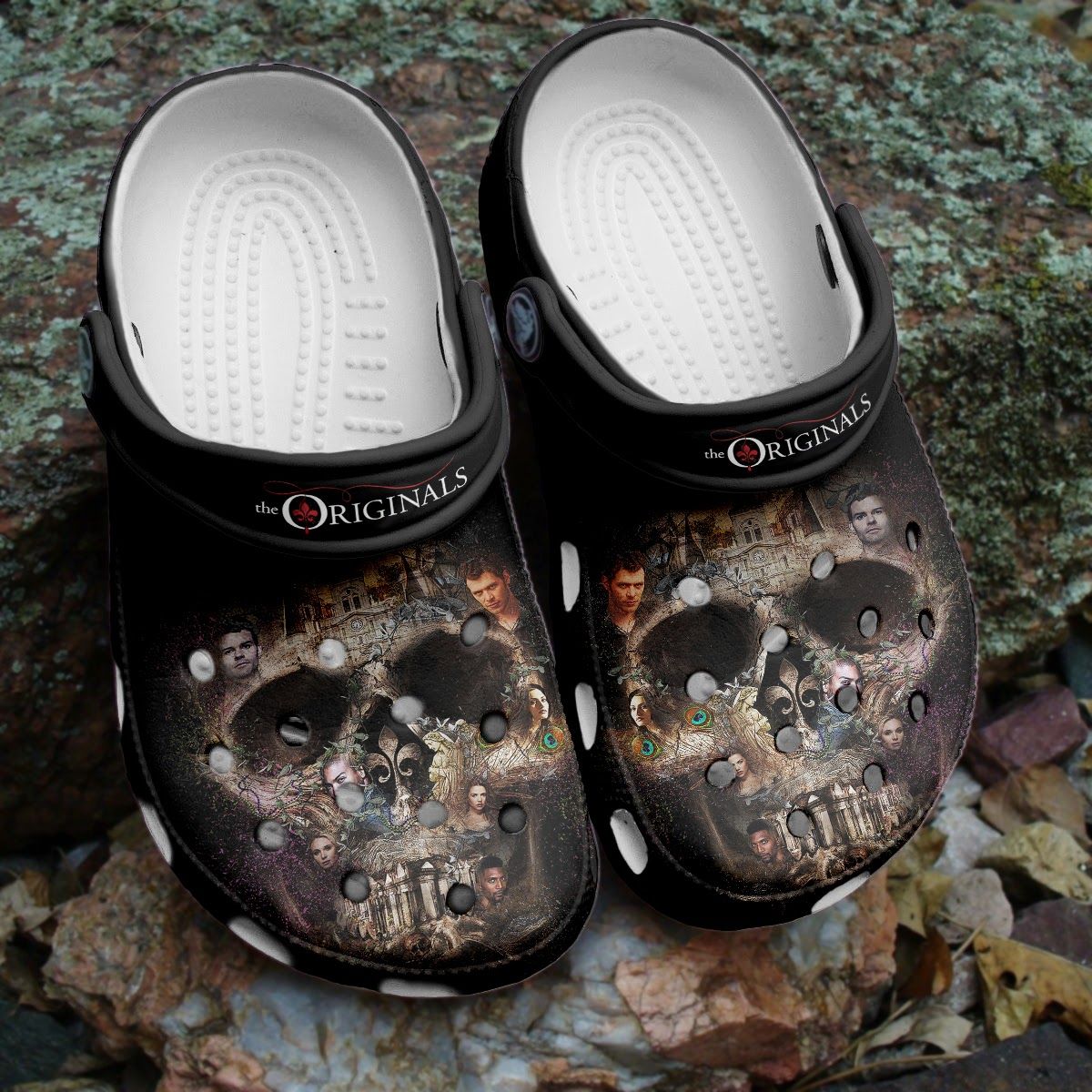 If you'd like to purchase a pair of Crocband Clogs, be sure to check out the official website. 164