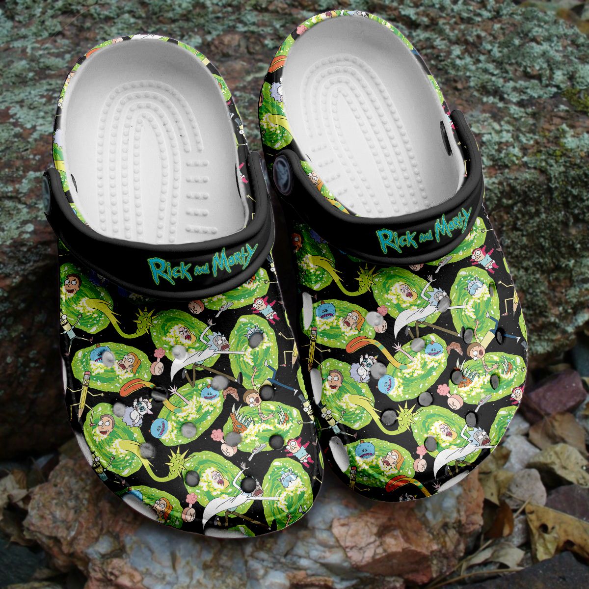 The latest Crocs shoes for you 136