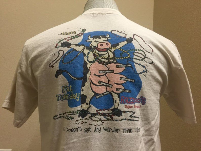 Vintage 90's Razzoo's Cajun Brand Fat Tuesday Cow It Doesn't Get Weirder Than Shirt