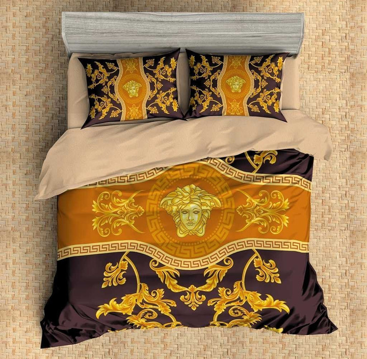 Here are some of my favorite bedding sets you can find online at a great price point 169