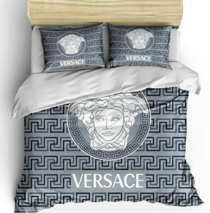 Here are some of my favorite bedding sets you can find online at a great price point 211