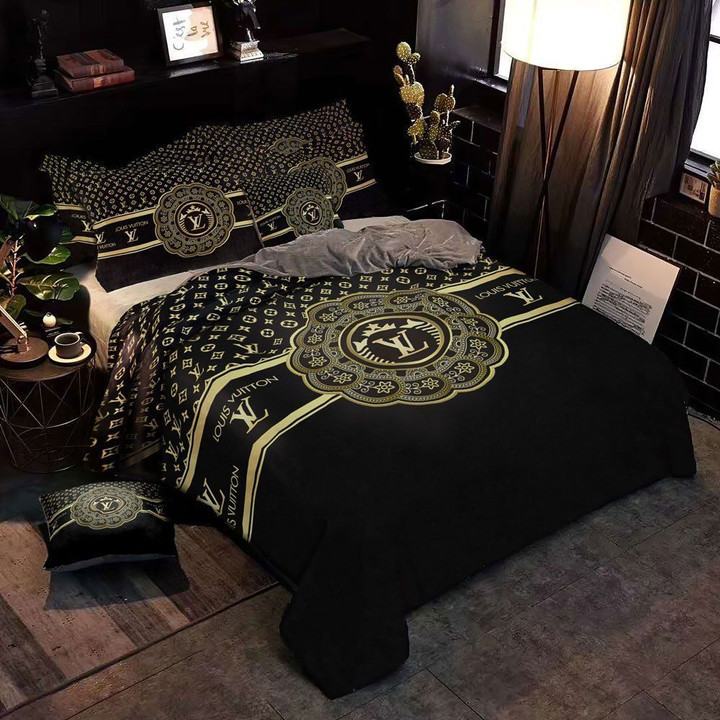 Here are some of my favorite bedding sets you can find online at a great price point 190