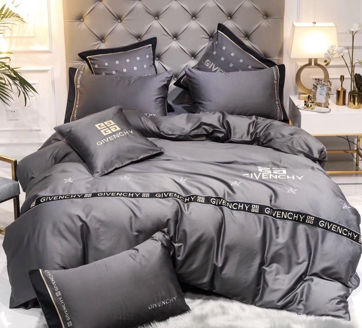 Let me show you about some luxury brand bedding set 2022 21
