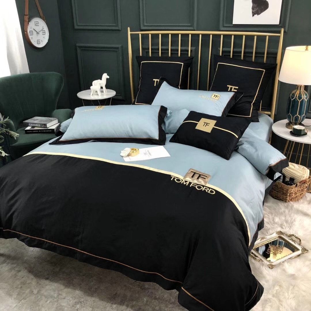 Let me show you about some luxury brand bedding set 2022 10