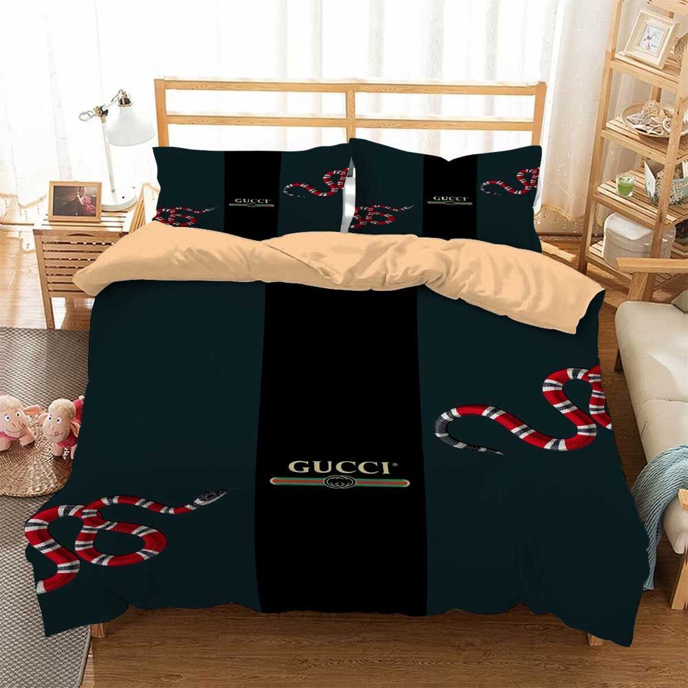 Let me show you about some luxury brand bedding set 2022 75