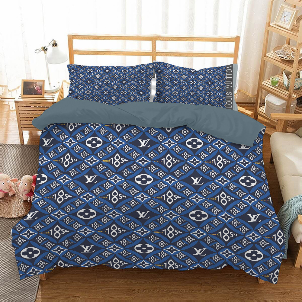 Here are some of my favorite bedding sets you can find online at a great price point 67