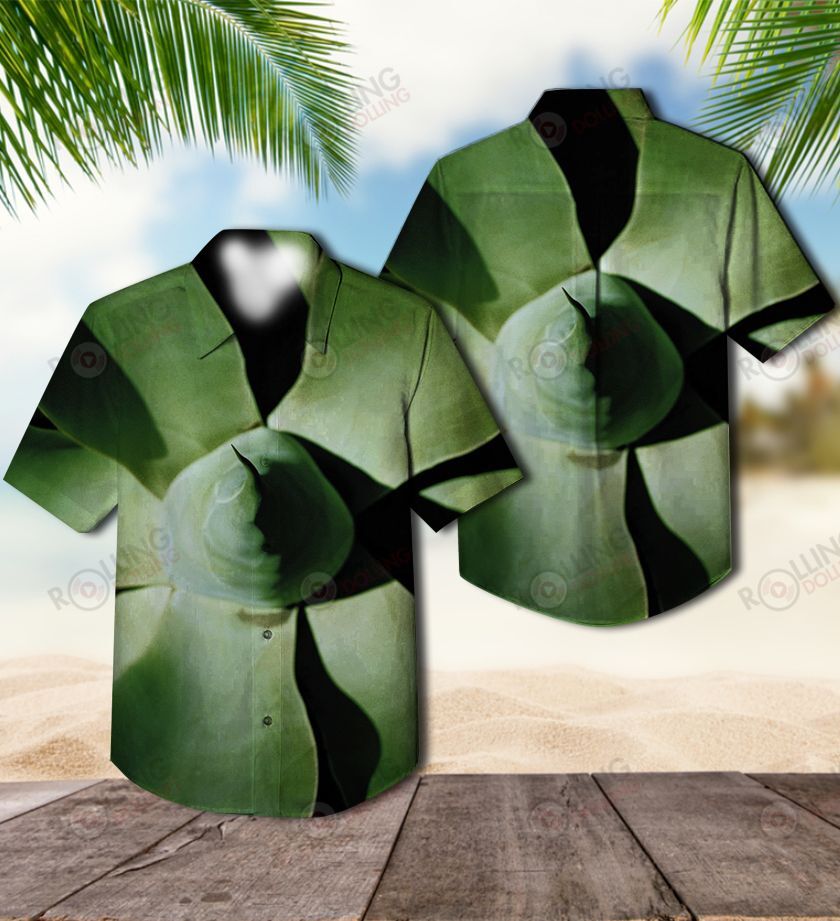 Regardless of their style, you will feel comfortable wearing Hawaiian Shirt 232