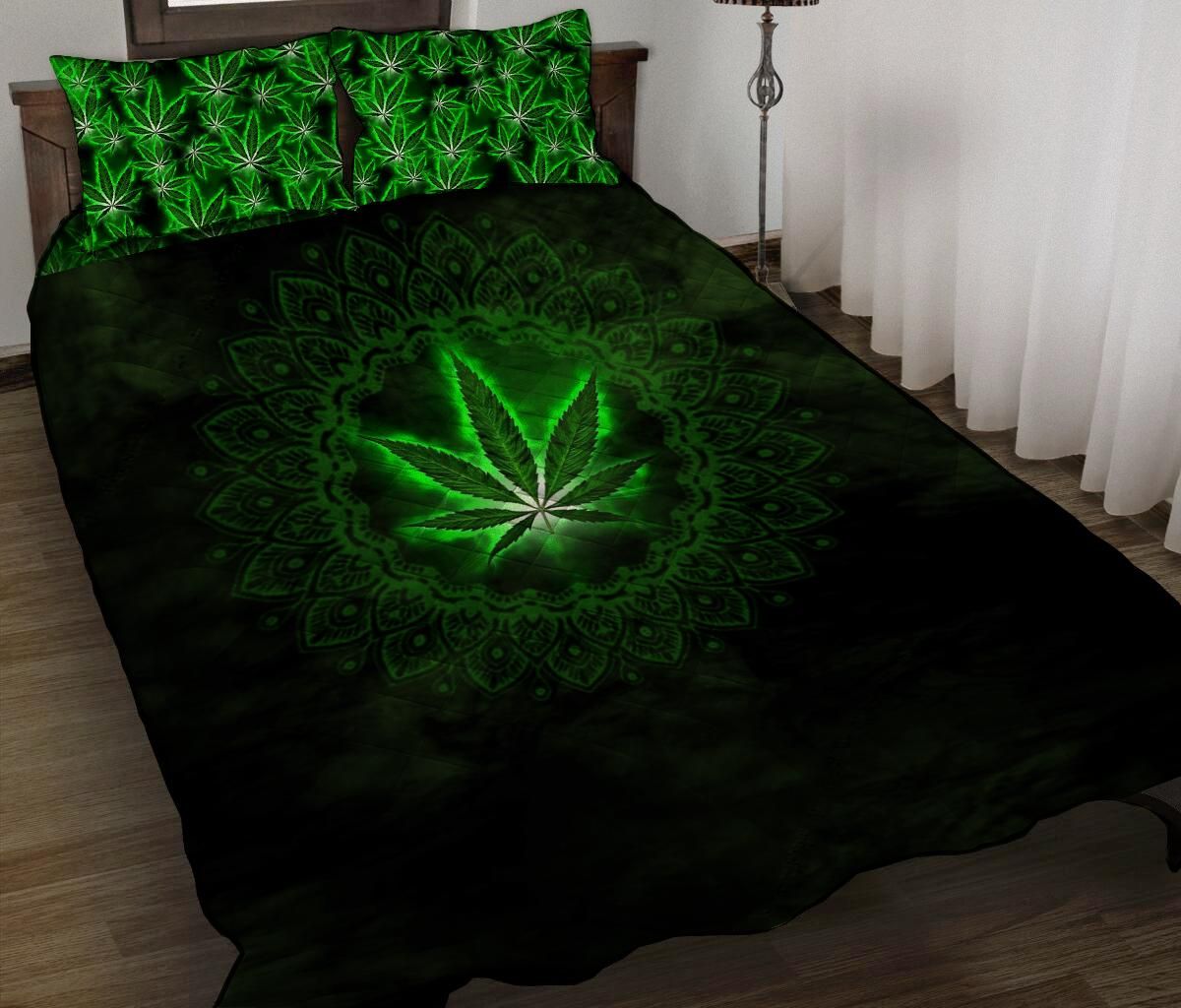 Hippie Green Quilt Bedding Set by SUN AM180421-SU