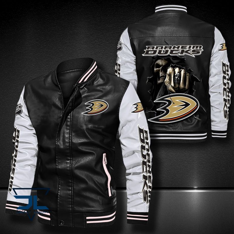HOT Jacket only $69,99 so don't miss out - Be sure to pick up yours today! 159