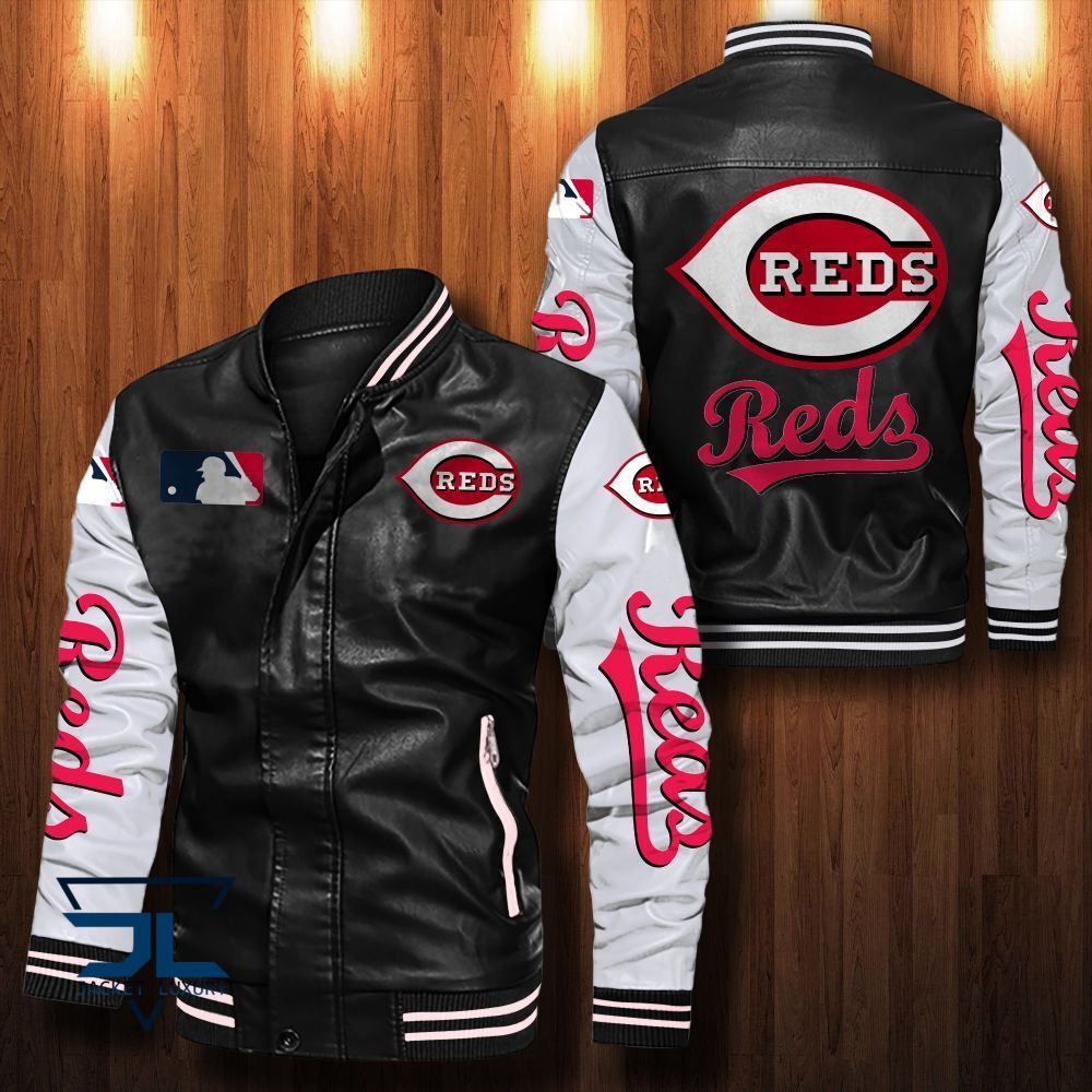 HOT Jacket only $69,99 so don't miss out - Be sure to pick up yours today! 205