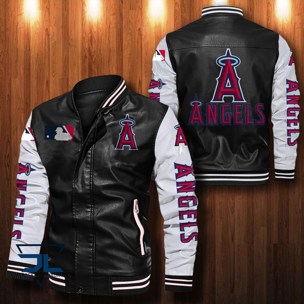 HOT Jacket only $69,99 so don't miss out - Be sure to pick up yours today! 239