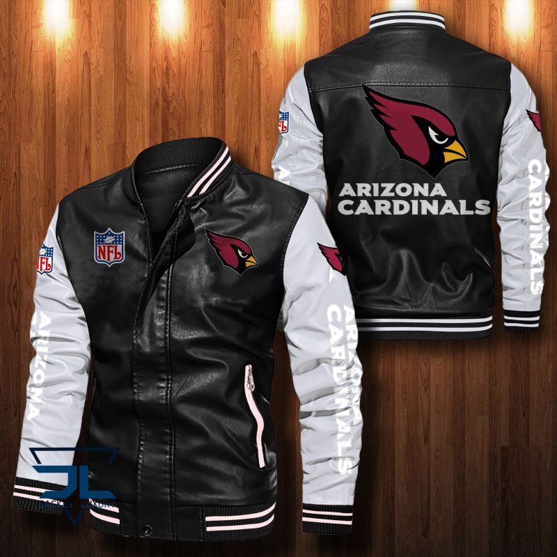 HOT Jacket only $69,99 so don't miss out - Be sure to pick up yours today! 31