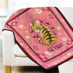 Kisa the Tiger Quilt Blanket