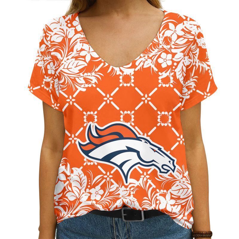 MiddilyDenver Broncos Flower Limited Edition Summer Collection Women V Neck T-shirt XS-2XL NLA013107