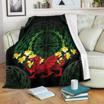 Welsh Dragon With Daffodil Patrick's Day Sherpa Fleece Blanket
