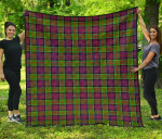 Scottish MacDonald ofranald Clan Tartan Quilt Original - TH8