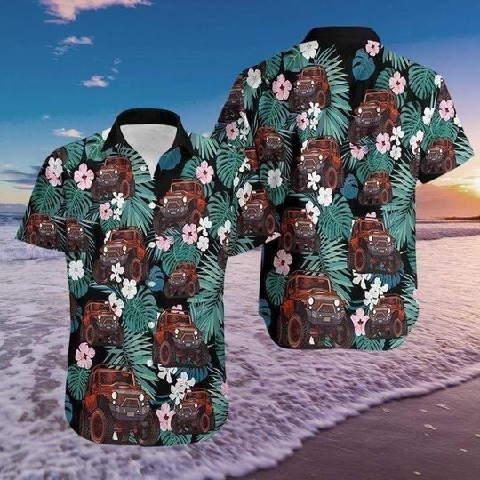 This style of Hawaiian shirt is great for the beach 263