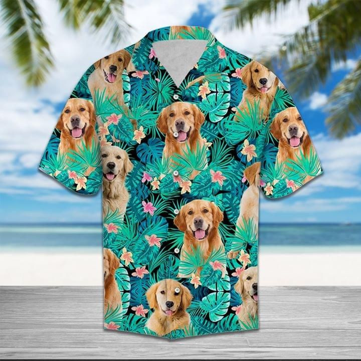 This style of Hawaiian shirt is great for the beach 299