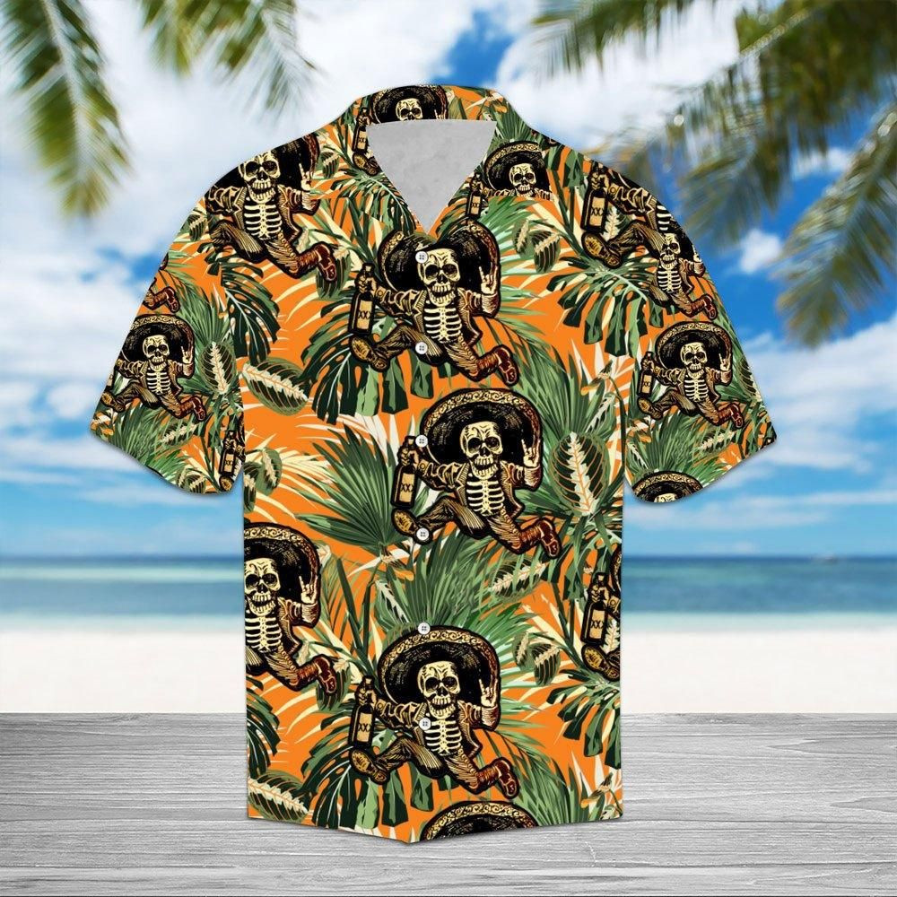 Consider buying a Hawaiian shirt to have a casual and comfortable look 251