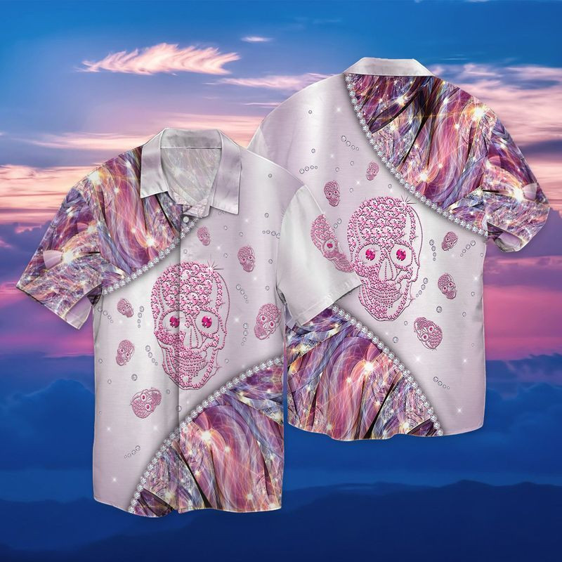 Consider buying a Hawaiian shirt to have a casual and comfortable look 127