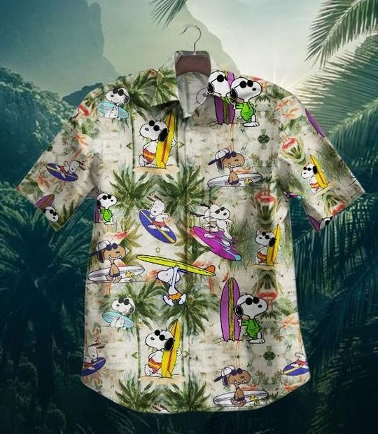 Consider buying a Hawaiian shirt to have a casual and comfortable look 17